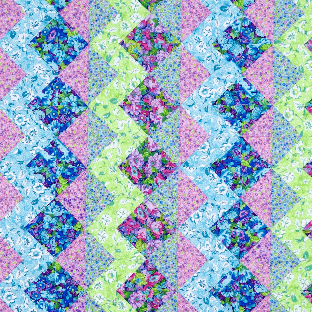 Zig Zag Pink No Cutting Quilt Kit